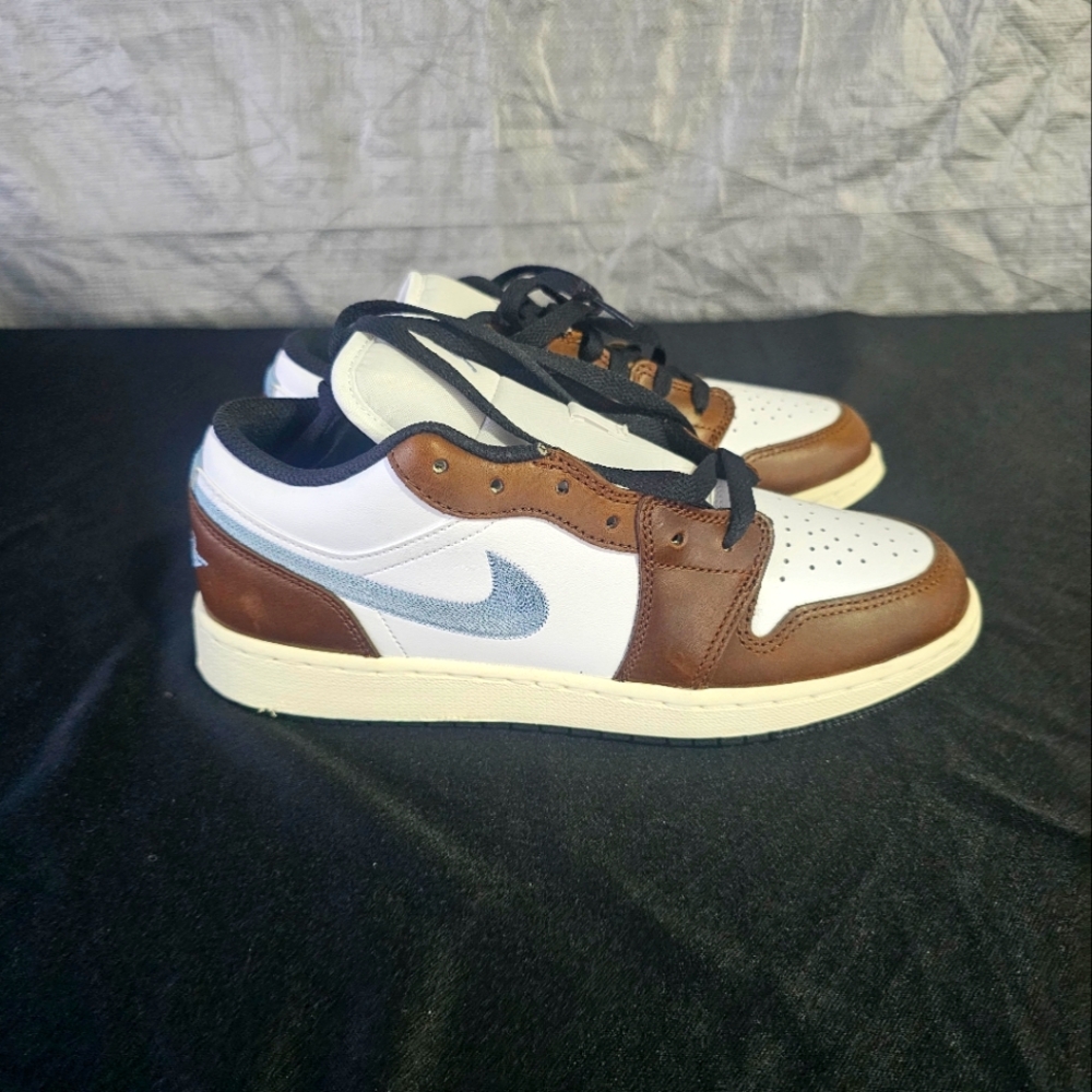 Air Jordan 1 Low SE Big Boys News